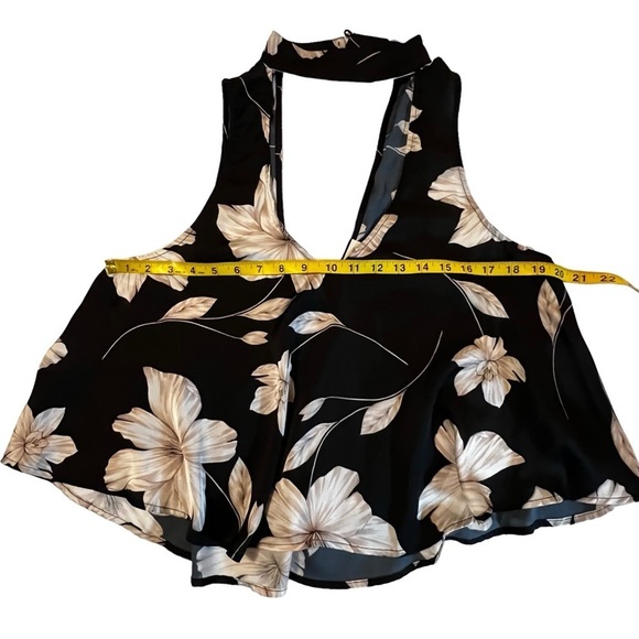 Show Me Your Mumu Casey Collar Top Floral Black Large halter romantic - Picture 6 of 10